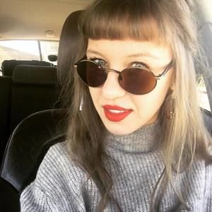 Meet your Posher, Orinta